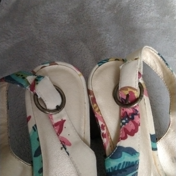 Xhilaration Heels 👠 - Picture 7 of 7